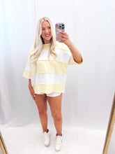 Load image into Gallery viewer, Butter Up Oversized Top💖 medium &amp; large left
