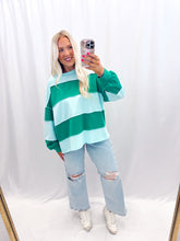 Load image into Gallery viewer, Blue Twist Oversized Top
