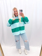 Load image into Gallery viewer, Blue Twist Oversized Top
