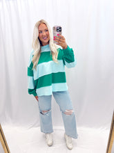 Load image into Gallery viewer, Blue Twist Oversized Top
