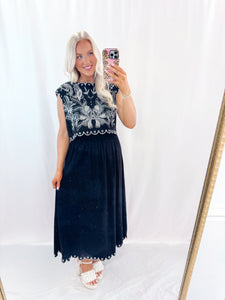 Summer On The Sound SET BLACK (top + skirt)