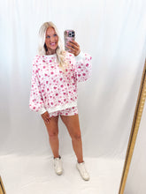 Load image into Gallery viewer, Rosy Ribbons SET (pullover + shorts)
