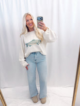 Load image into Gallery viewer, Reel Cute Sweater Cream
