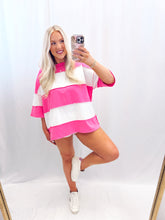Load image into Gallery viewer, Pink Starburst Oversized Top💖 1 small &amp; 1 large left
