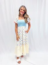 Load image into Gallery viewer, All Eyes On Her Dress
