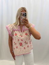 Load image into Gallery viewer, Garden Kiss Blouse PINK💖 2 mediums left
