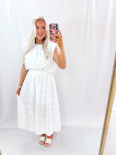 Load image into Gallery viewer, Lovely Impressions Eyelet TOP
