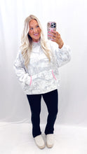 Load image into Gallery viewer, Girly Camo Oversized Hoodie
