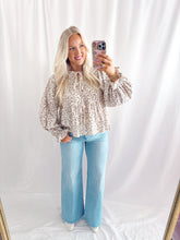 Load image into Gallery viewer, Cottage Blooms Top
