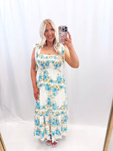 Load image into Gallery viewer, Petal Pop Dress BLUE
