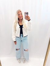 Load image into Gallery viewer, Graceful Knit Bow Sweater💖 medium left
