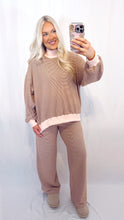 Load image into Gallery viewer, Chocolate Strawberry Set (mockneck + pants)
