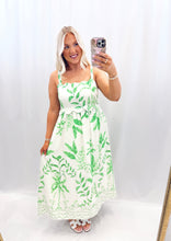 Load image into Gallery viewer, Palm Breeze Dress GREEN
