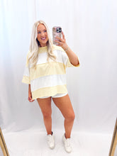 Load image into Gallery viewer, Butter Up Oversized Top💖 medium &amp; large left
