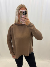 Load image into Gallery viewer, Easy Living Ribbed Top BROWN
