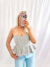 Load image into Gallery viewer, Toasty Temptation Top💖 2 smalls &amp; 1 large left
