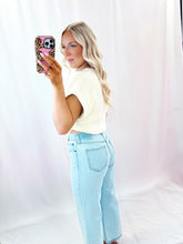 Load image into Gallery viewer, Spring Fling Knit Top💖 2 smalls left
