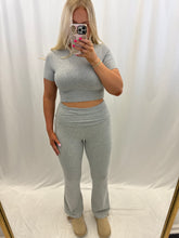 Load image into Gallery viewer, On Repeat Yoga Set
