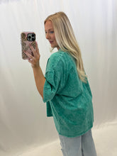 Load image into Gallery viewer, Everyday Essential Oversized Tee K GREEN
