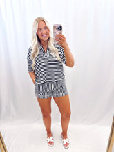 Load image into Gallery viewer, Flip Flop Casual SET (top + shorts)💖 1 small left
