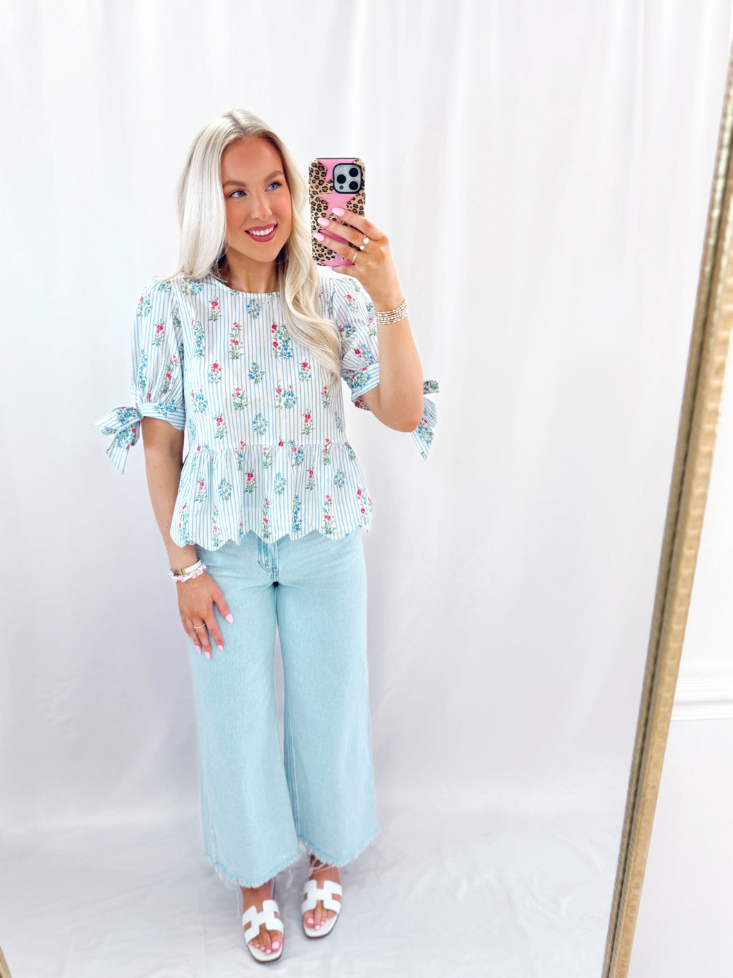 Flirty Floral Blouse BLUE💖 1 large left