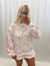 Load image into Gallery viewer, Ruffle In Bloom SET (top + shorts)
