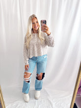 Load image into Gallery viewer, Cinnamon Blossom Top💖 2 smalls &amp; 1 large left
