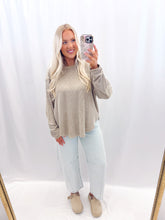 Load image into Gallery viewer, Sweet &amp; Simple Top TAN
