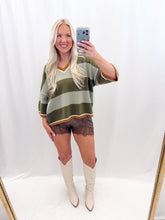 Load image into Gallery viewer, Apple Orchard Sweater Top
