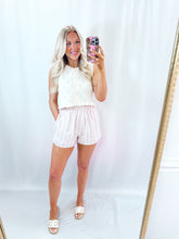 Load image into Gallery viewer, Floral Beauty Shorts PINK
