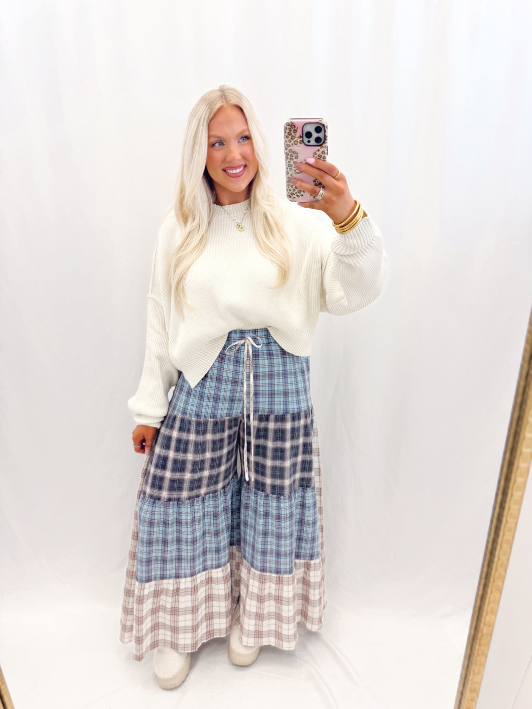 Living Room Fashion Show Pants