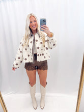 Load image into Gallery viewer, Sunday In Savannah Jacket
