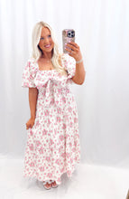 Load image into Gallery viewer, Darling In Bloom Maxi Dress💖 1 of each size left
