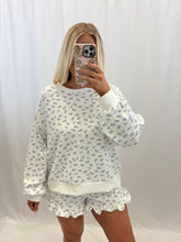 Load image into Gallery viewer, Ruffled Cozy Set💖 2 smalls &amp; 1 large left
