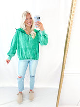 Load image into Gallery viewer, Bonfire Cozy Hooded Pullover K GREEN💖 1 small left
