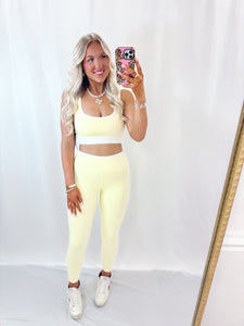 Active Girl Leggings YELLOW💖 2 larges left