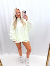 Load image into Gallery viewer, Pistachio Mockneck Set
