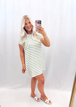 Load image into Gallery viewer, Stripe + Shore T-Shirt Dress GREEN💖 1 medium left
