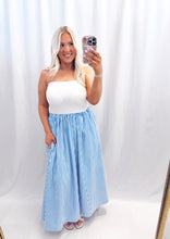 Load image into Gallery viewer, Spring Breeze Dress💖 2 larges left
