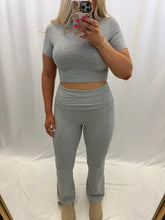 Load image into Gallery viewer, On Repeat Yoga Set
