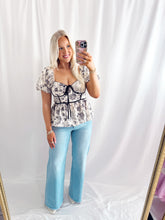 Load image into Gallery viewer, Maple &amp; Magnolia Blouse
