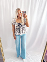 Load image into Gallery viewer, Maple &amp; Magnolia Blouse
