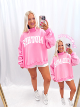 Load image into Gallery viewer, Reversible Pink Mother Mockneck

