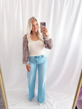 Load image into Gallery viewer, Purfectly Cute Knit Top
