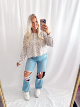 Load image into Gallery viewer, Cinnamon Blossom Top💖 2 smalls &amp; 1 large left
