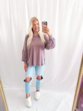 Load image into Gallery viewer, Fall Chill Basic Top MOCHA
