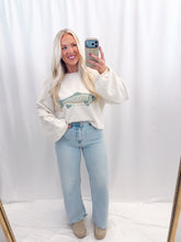 Load image into Gallery viewer, Reel Cute Sweater Cream
