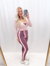 Load image into Gallery viewer, Made To Move Leggings Mauve
