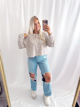 Load image into Gallery viewer, Cinnamon Blossom Top💖 2 smalls &amp; 1 large left
