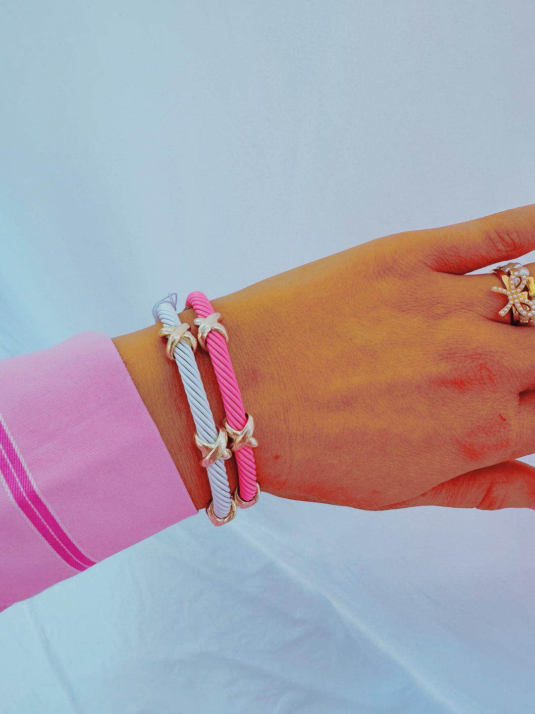 CROSSOVER CUFFS (pink + white available)